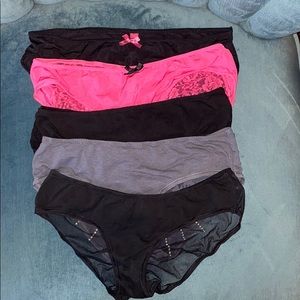 Bundle of 5 panties